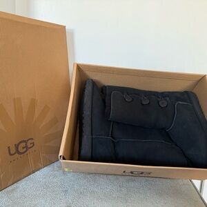 UGG Black boots triple button with box